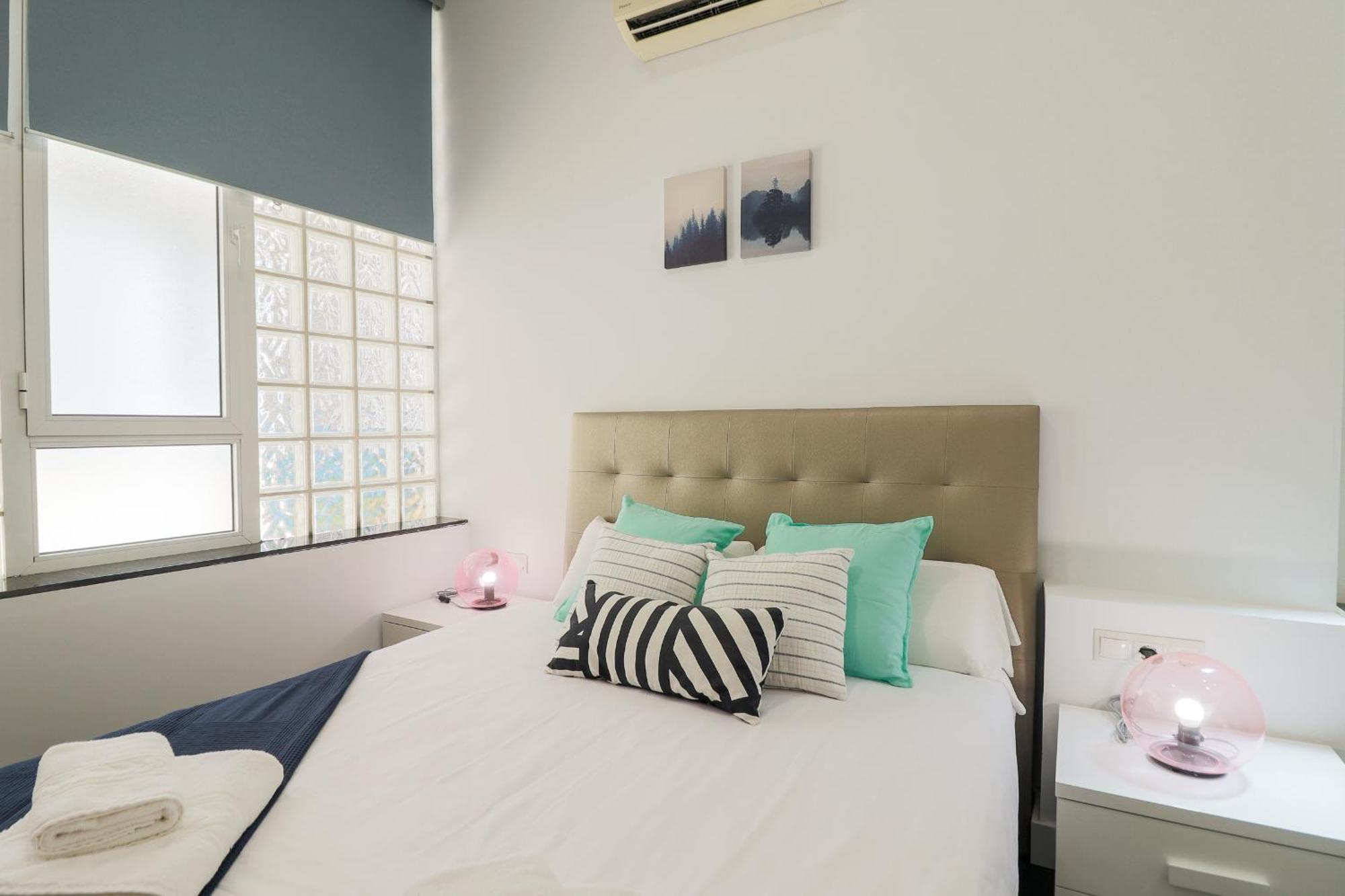 Industrial Style 2 Bedroom In Town Malaga Luaran gambar